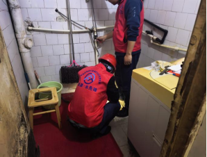 清源 ·水先鋒：心系桑榆晚，上門(mén)解民憂